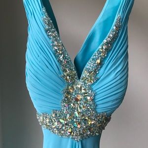 Aqua Faviana Couture Formal Dress, Size 2